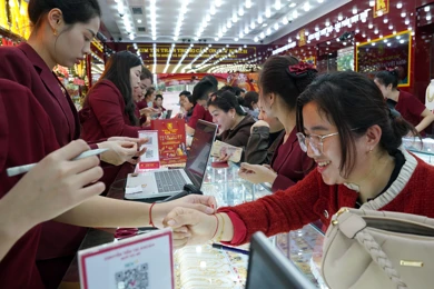 Bản tin thị trường vàng sáng 26/2/2026: Giá vàng ít biến động phiên thần tài